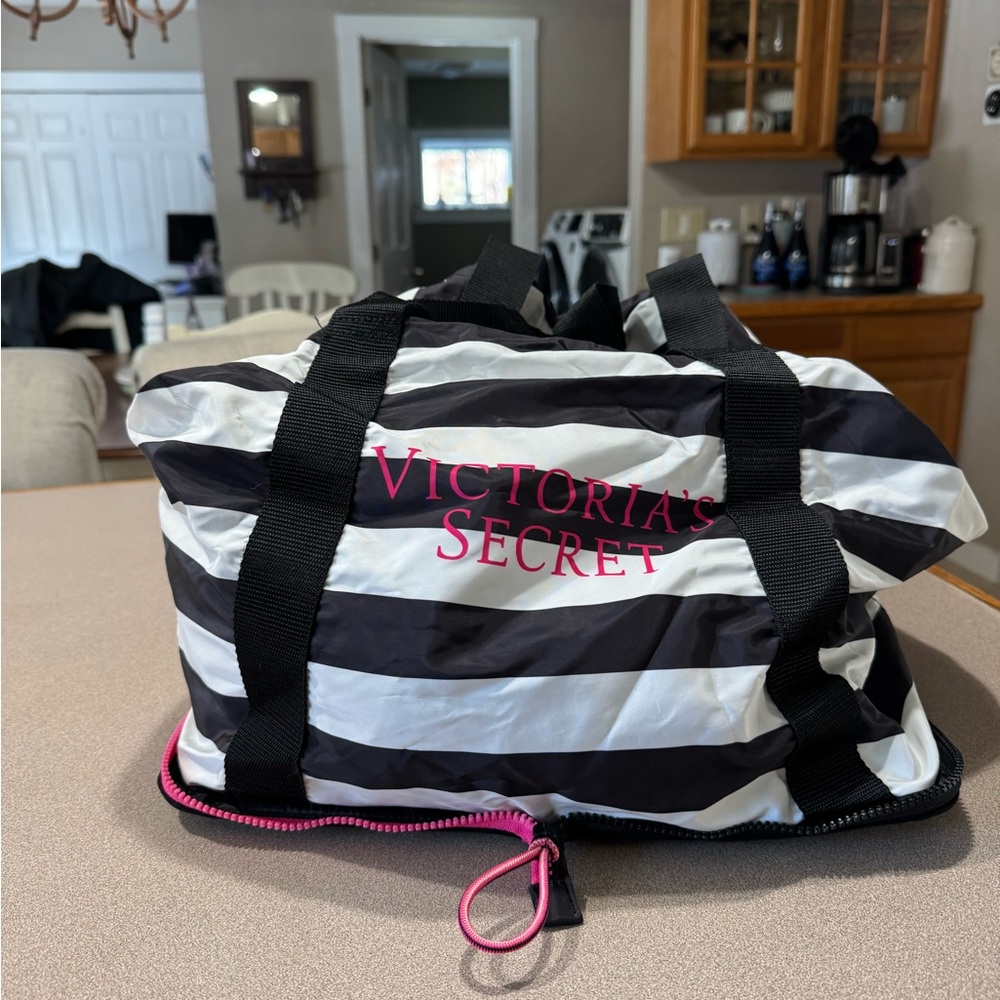 Victoria's Secret  ❤️ Weekender Black and White Striped Travel Bag